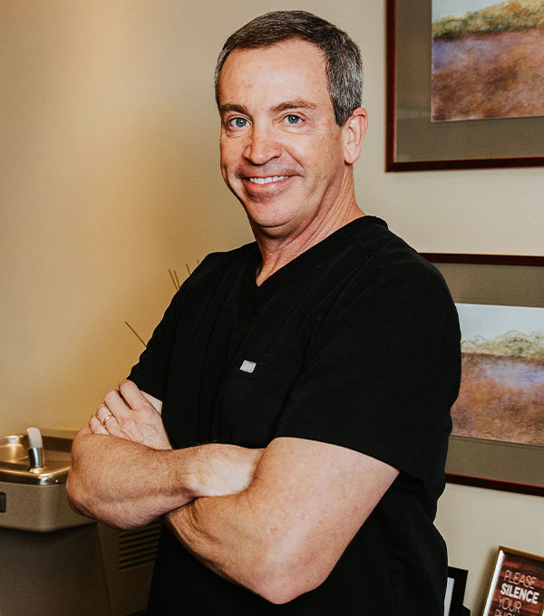 Photo of dentist, Dr. Scott Welch, DDS
